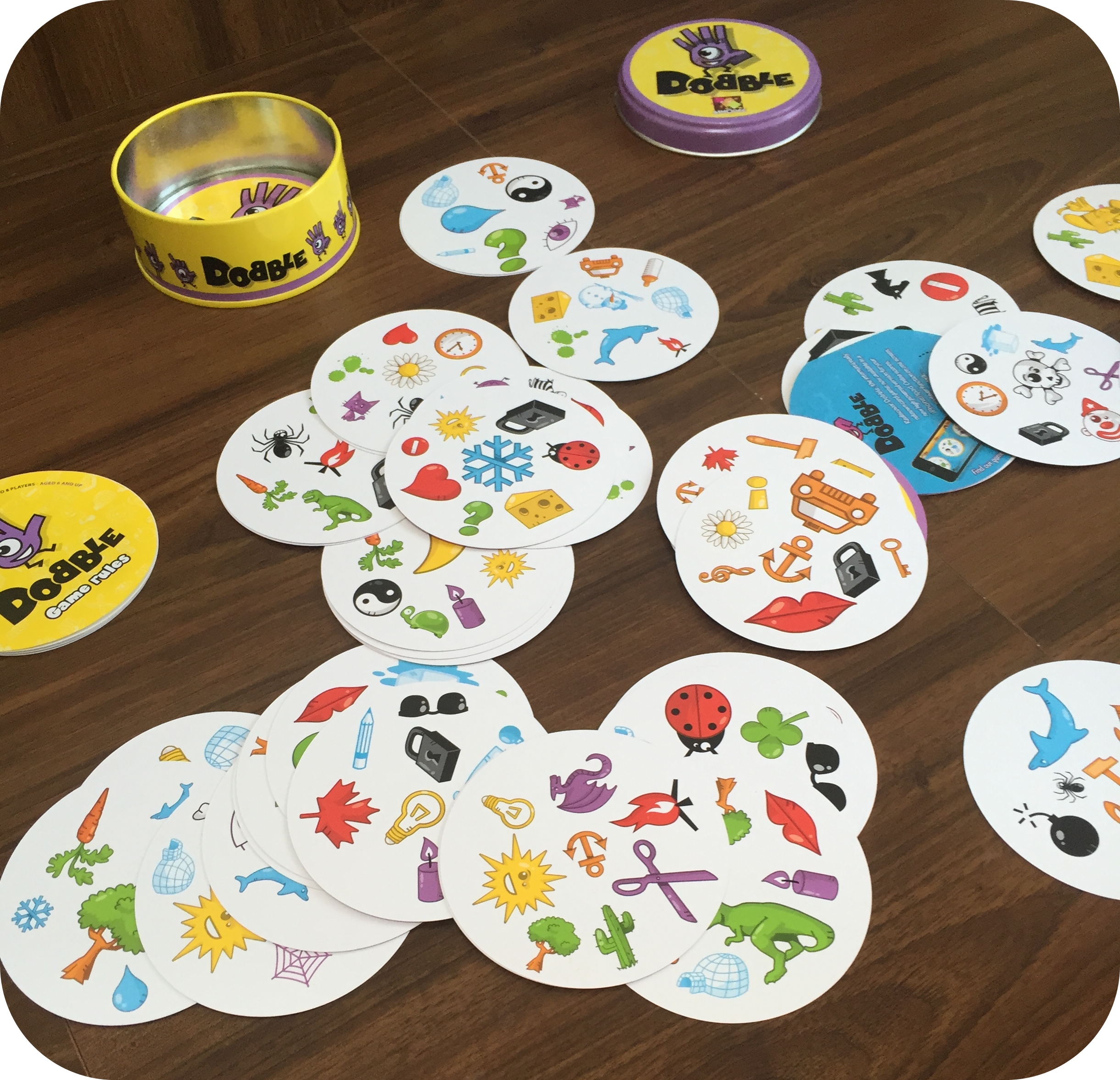 How To Play Dobble Kids Dobble Spot It Card Game Rules XFXRTA How To Play Dobble Kids Dobble Spot It Card Game Rules XFXRTA